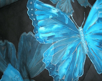 Custom Hand-Painted Silk Scarf: Personalized Design