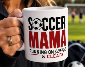 Taza para mamás futbolistas • Regalo divertido para mamás futbolistas • Taza de café para el día del partido • La vida de mamá de equipo • Regalo para mamás deportistas • Regalo para padres de futbolistas • Taza para recargar energías