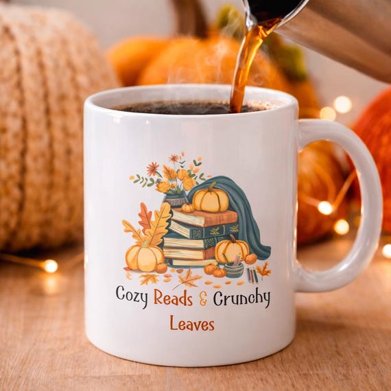 Personalisierte Herbst Buch Liebhaber Tasse · Individuelle Namen Tasse · Herbst Bücherwurm Leser Geschenk · Gemütliche Herbst Tasse · Bücherwurm Geschenk