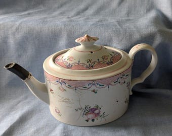 Spätes 18.früher 19.Jahrhundert - New Hall Pattern Teekanne - Historische Reparaturen