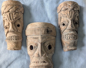 3 x Vintage Holzwandmaskenbehänge - Handgeschnitzt - Polynesisch? Indonesisch?