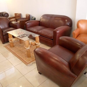 Galvize Leather Club Chair – Handmade Luxury & Comfort