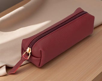 Personalized Genuine Leather Pencil Case, Zipper Pen Pouch, Pen Carrying Case, Leather Pen Case