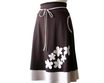 Brown skirt, Winter skirt, Aline skirt, Womens clothing, Plus size skirt, Skirt with pockets, Applique skirt, Plus Size Custom Skirt