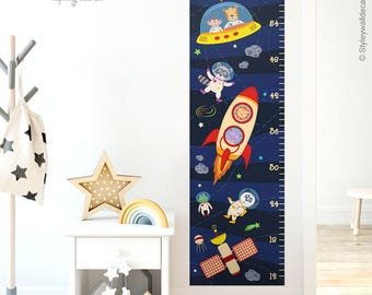 Kids Growth Chart Wall Decal, Space Height Chart Wall Decal, Astronaut Animals Growth Chart Wall Sticker, Rocket Spaceship Stars Wall Decor