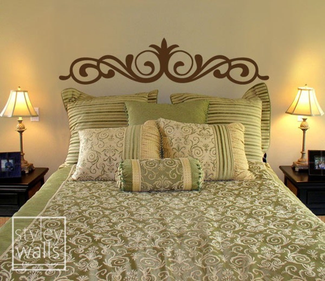 Pinstriping Bed Headboard Vinyl Wall Decal, Bed Headboard for Bedroom