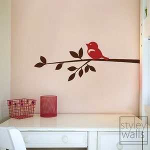 Muursticker vogel en tak, schattige vogel op een tak vinyl muursticker, muursticker kinderkamer, muursticker vogel en tak voor decor kinderkamer