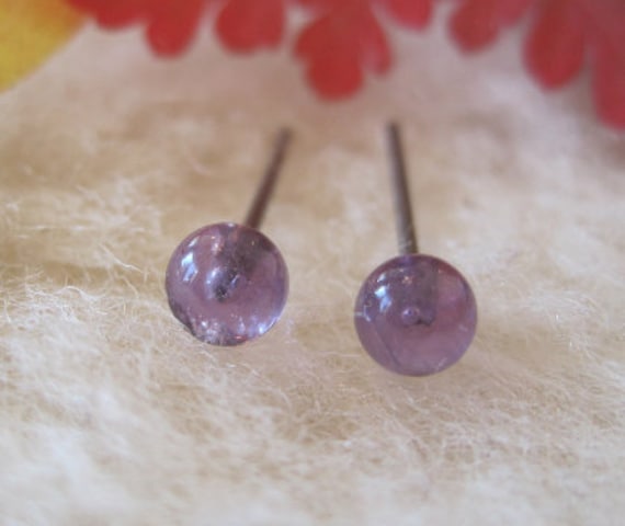 Pure Titanium Earrings Hypoallergenic Earrings Allergy Free Earrings for Metal Allergies Amethyst Earrings Studs