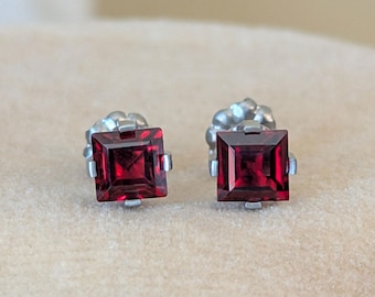 Pure Titanium Earrings - Square Garnet - Facet Cut - Hypoallergenic Nickel Free Studs