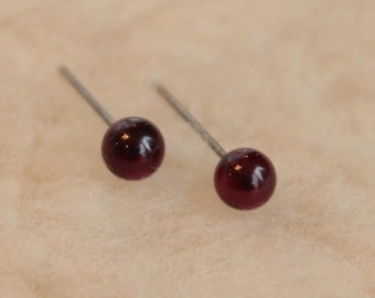 Hypoallergenic Garnet 5mm Gemstone Stud Earrings (Nickel Free Niobium Titanium / Surgical Steel Stud Earrings for Sensitive Ears)