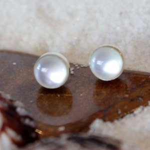 Mother of Pearl Gemstone Titanium Stud Earrings / 5mm Cabochon Bezel Set / Hypoallergenic Earrings Studs