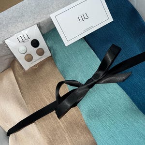 Luxury crinkle hijab box gift set + magnets