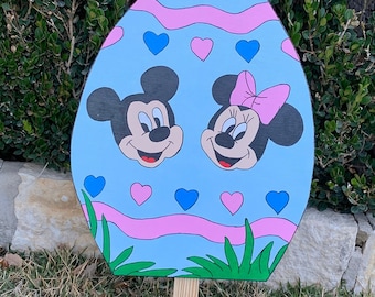 Easter egg with Mickey and Minnie Mouse, yardstake, yard art