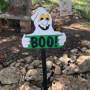 Halloween ghost Yard decoration, yard art, outside wood yard decoration