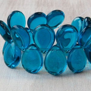 20 - Large Flat Teardrop Beads For Jewelry Making -  Smooth Glass Briolette Beads 12x16mm - Czech Glass Beads - Teal