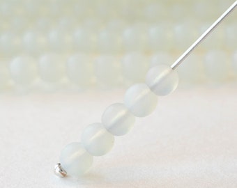 16 pouces - Perles de verre de mer rondes de 5 mm pour la fabrication de bijoux - Perle de verre dépoli - Perles de verre recyclées - Pierre de lune opaline