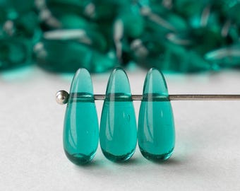 5x12mm Teardrop Beads - Czech Glass - Emerald Green - 50 pieces