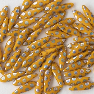 50 16mm Dagger Beads Blue Purple Gold Etched 50 beads image 2