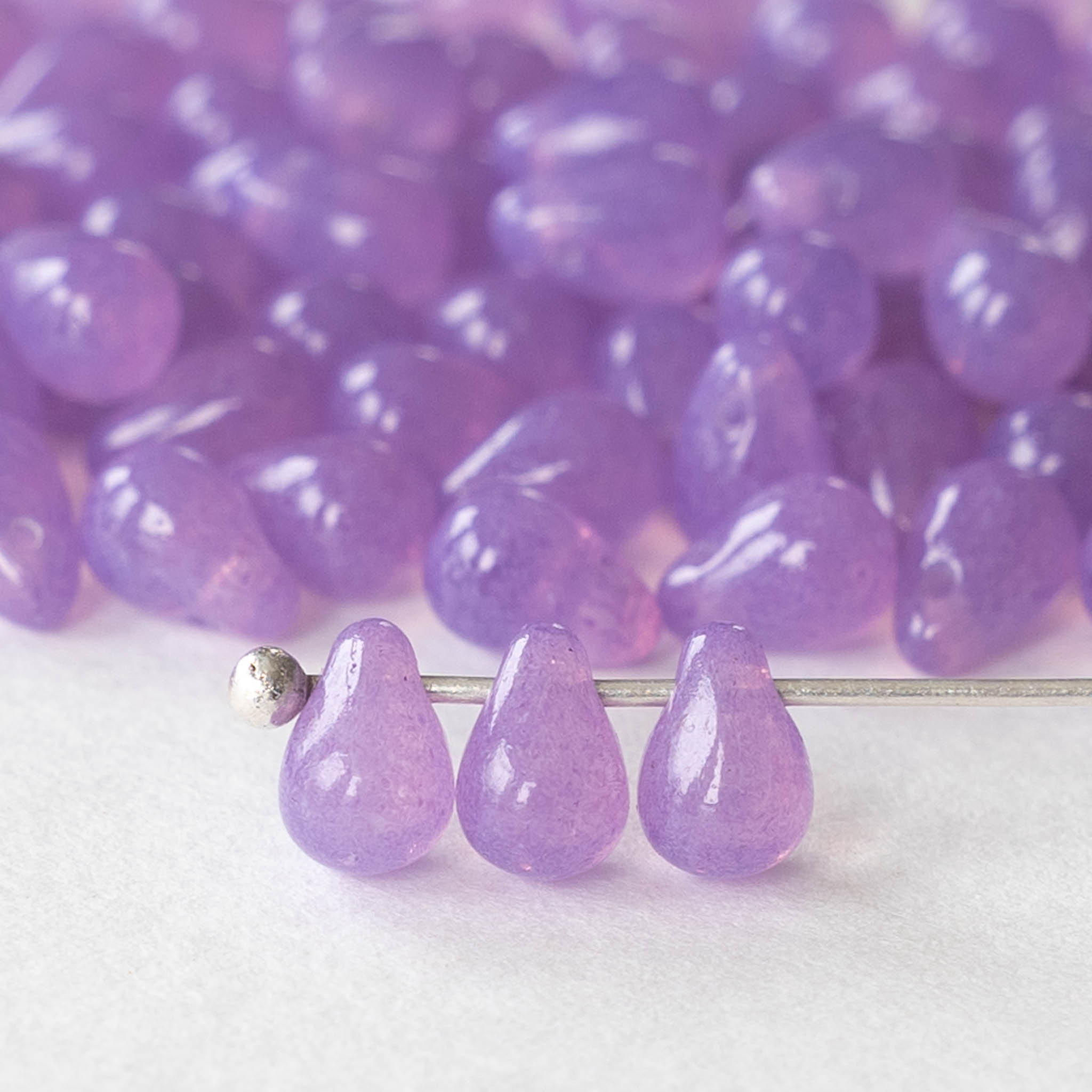 4x6mm Teardrop Beads - Czech Glass Beads - Opaline Lilac Purple