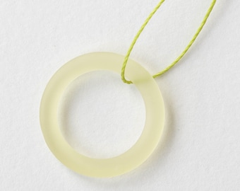 27 mm Seeglas Ringe - Seeglas Perlen - Recyclingglas Perlen - Zitrone Chiffon - 2 Ringe