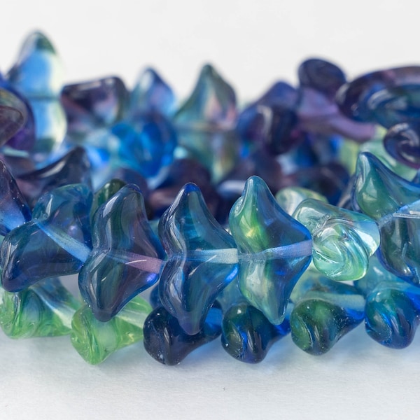 Art Deco Flower Beads - Czech Glass Beads - Transparent Blue Purple Aqua Mix - 20 beads