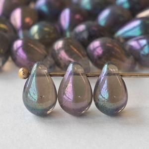6x9mm Glass  Teardrop Beads - Czech Glass Beads  - Light Lavender Blue Luster - 50 Beads