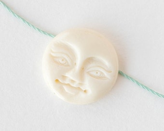 20mm Full Moon Beads - Moon Face Button or Cabachon - 1 pendant