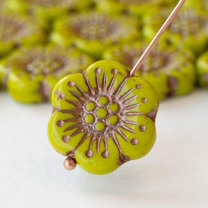 18mm Anemone Beads - Czech Flower Beads For Jewelry Making - Czech Glass Beads - Opaque Lime Green with Copper wash