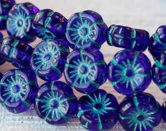 8mm Glass Flower Beads -  Tiny Pansy Beads - 8mm Flower Beads - Czech Glass Beads - Blue with Aqua Wash - Choose Amount