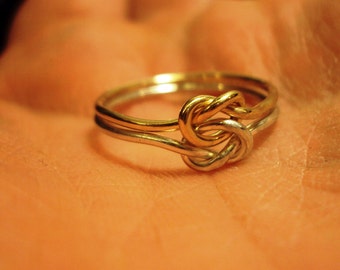 1 Ring, 10kt Gold, Argentium Sterling Silber, Bi-Metallring, keltischer Liebesknotenring, jede Größe bis 23 cm