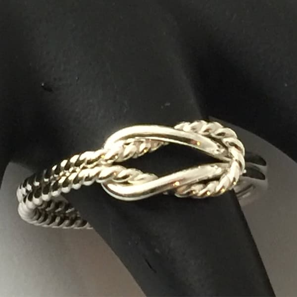Hercules knot, silver buckle knot ring, twisted buckle knot, sailor knot ring, argentium silver hercules knot, mens knot ring, statement