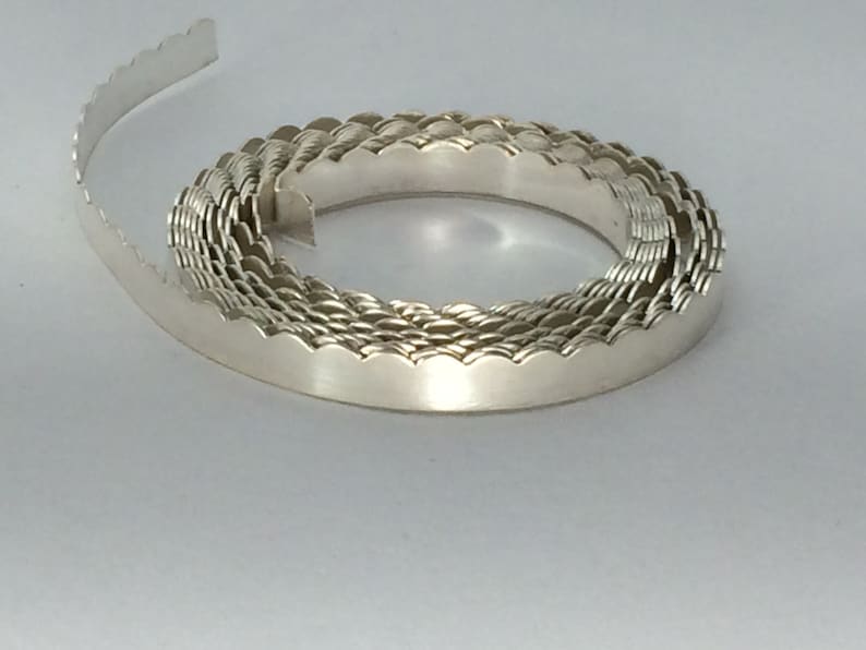 gallery wire craft supply .999 silver scalloped bezel wire 1 ozt- 26g stone setting jewelry making