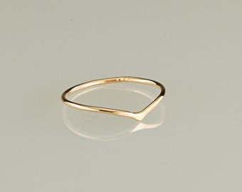 10kt gold, solid gold, Chevron, etsy jewelry, ring, gold, band, 18g thick, smooth finish, up to sz 8