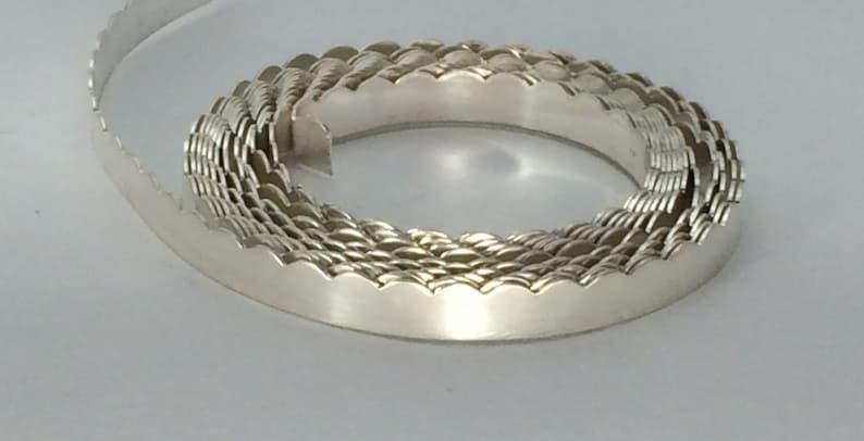 gallery wire craft supply .999 silver scalloped bezel wire 1 ozt- 26g stone setting jewelry making