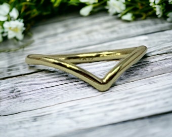 Handmade jewelry, Green gold chevron band, 18kt gold, mothers day gift, trendy, simple and elegant ring