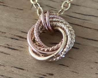 Collana con nodo d'amore, nodo d'amore algerino, regalo per lei, ciondolo con nodo bicolore, regalo per la festa della mamma