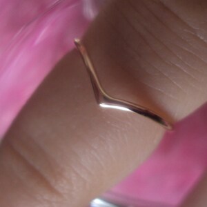 14kt rose gold wedding band, gold v ring, chevron, wishbone ring, midi, finger, toe, band, stackable