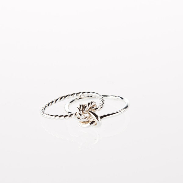 One ring, choose wire thickness, argentium ss, half twist, half plain, double love knot ring, silver 925,