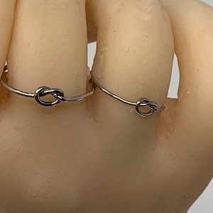 950 Platin Knotenring, Reinheitsring, Versprechensring, Liebesknoten, dünner Platinring, Geschenke für sie, Muttertag, stapelbarer Ring, Hochzeit