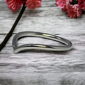 950 platinum chevron band, simple and stylish, mothers day gift, trendy statement ring, ethically sourced metals,