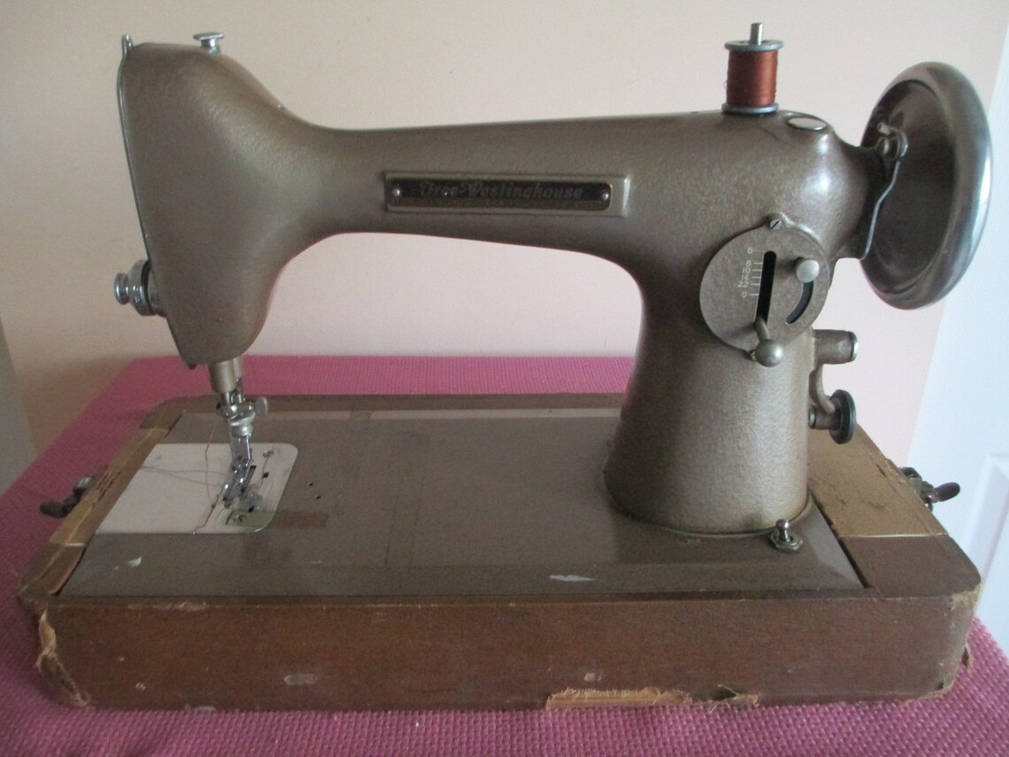 FREE WESTINGHOUSE Electric Sewing Machine & Case Model AHR - Etsy