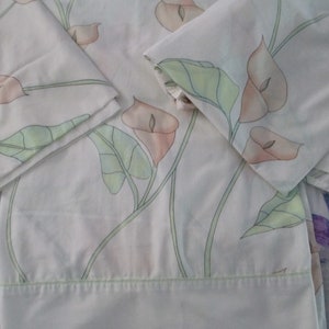 Vtg SEARS Percale 2 Twin Flat SHEETS & PILLOWCASE Set, Apricot Peach Calla Lilies