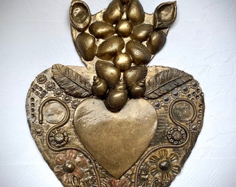 42 Grand cœur doré et bronze style ex voto