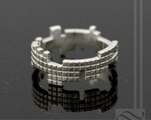 Tetris Ring - Sterling Silver - Solid wedding band, interlocking blocks - Retro geeky gamer ring