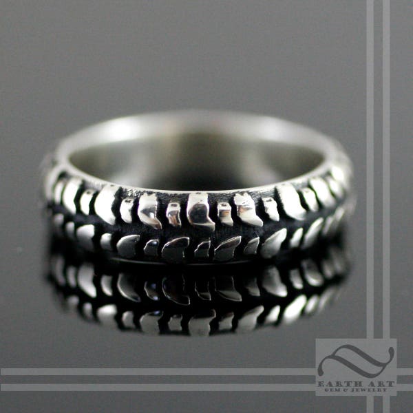 Ladies Mud Bogger Tire Tread wedding Ring - Narrow design - Sterling Silver or gold
