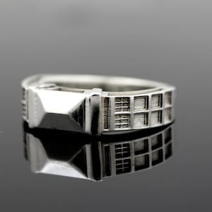Police Box Ring aus massivem Sterling Silber - schlichter Herren- oder Damenring oder Ehering