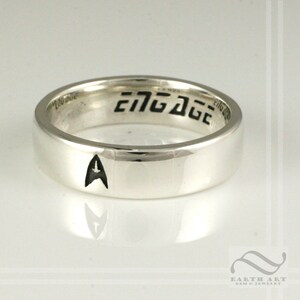 Mens ENGAGEment Ring Star Trek Inspired wedding band with star trek insignia and font engage 14k white gold