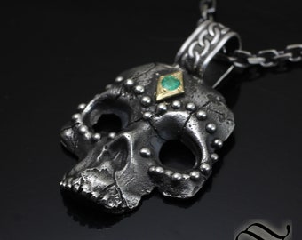 Jungle Queen Skull Pendant - Sterling and 18k