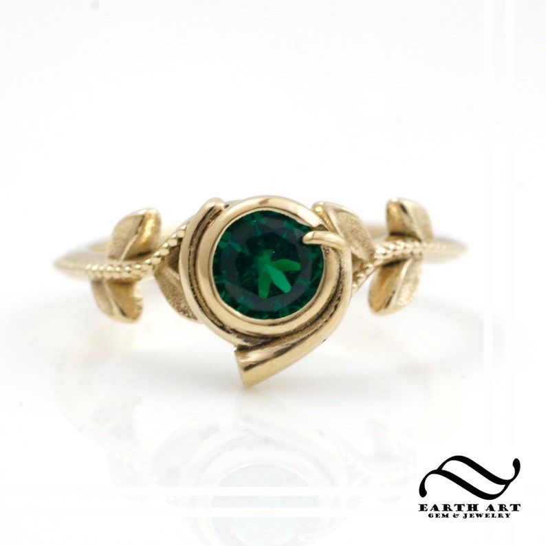 Kokiri Emerald Ring Legend of Zelda Geeky Engagement Ring 14k geel of wit goud afbeelding 3