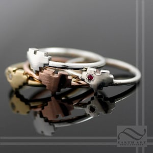 Pixelated Heart Ring - Ladies - Sterling Silver, 10k, 14k, 18k yellow white, rose gold, platinum- Geeky retro gamer engagement